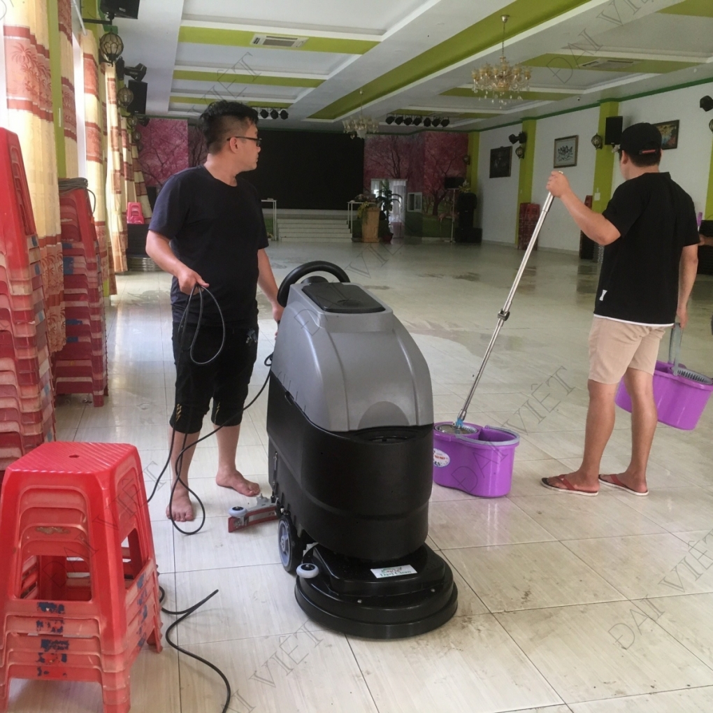 Máy chà sàn liên hợp Chà và Hút Khô - DaviClean DV55AC (Chạy Bằng Điện) - NEW 2022