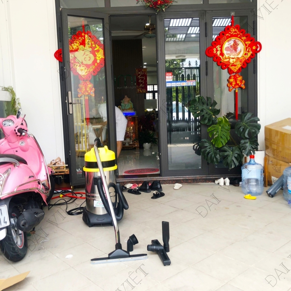 Máy Hút Bụi Nước Công Nghiệp Cửa Hàng-Văn Phòng-Nhà Xưởng Nhỏ-40 Lít (2200W) Model: DV1-40JP - [2 Lõi Lọc - HEPA]