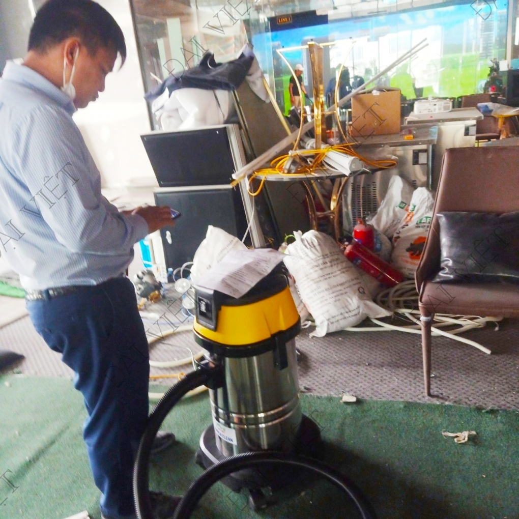 Máy Hút Bụi Nước Công Nghiệp Cửa Hàng-Văn Phòng-Nhà Xưởng Nhỏ- 40 Lít (2200W) Model: DV1-40JP - [1 Lõi Lọc]