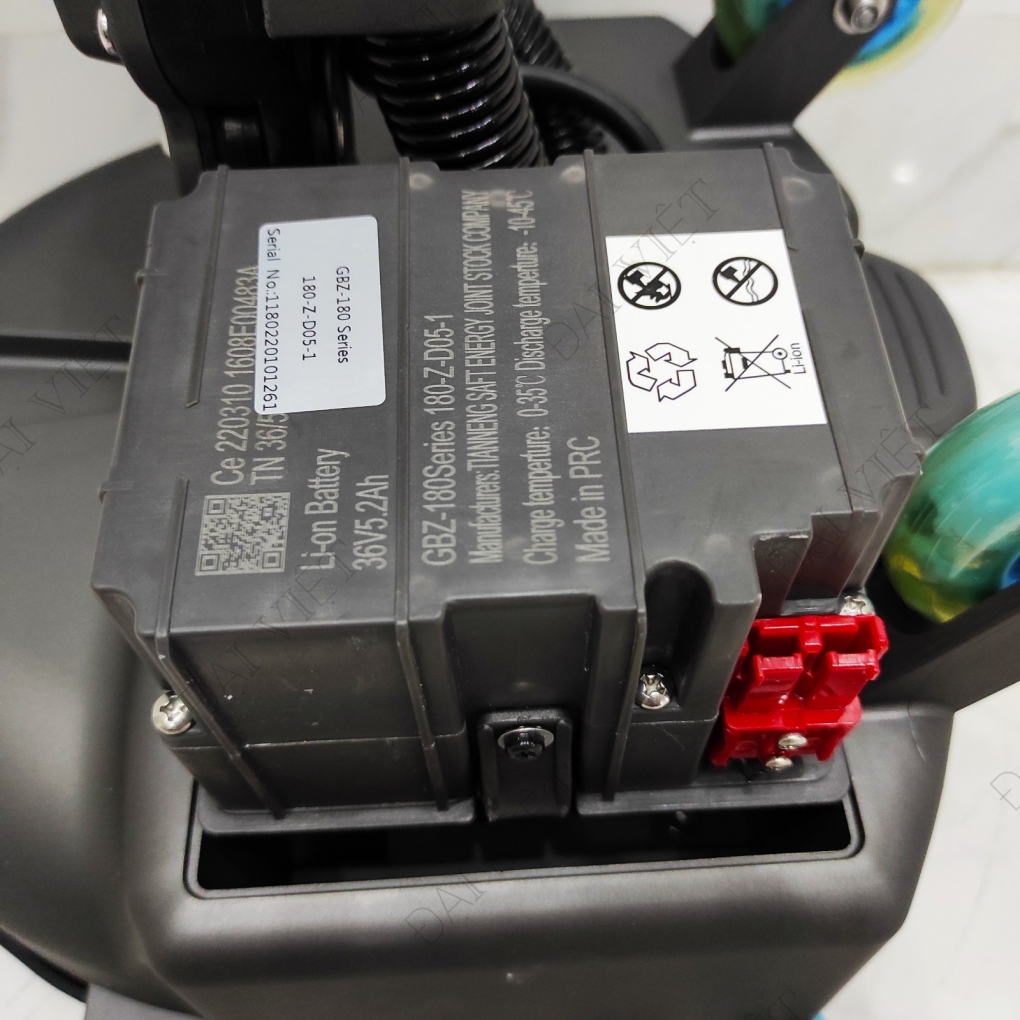 Máy chà sàn liên hợp Mini Gia Đình DV-8DC Chà và Hút Khô - New 2022 ( Dùng Pin)