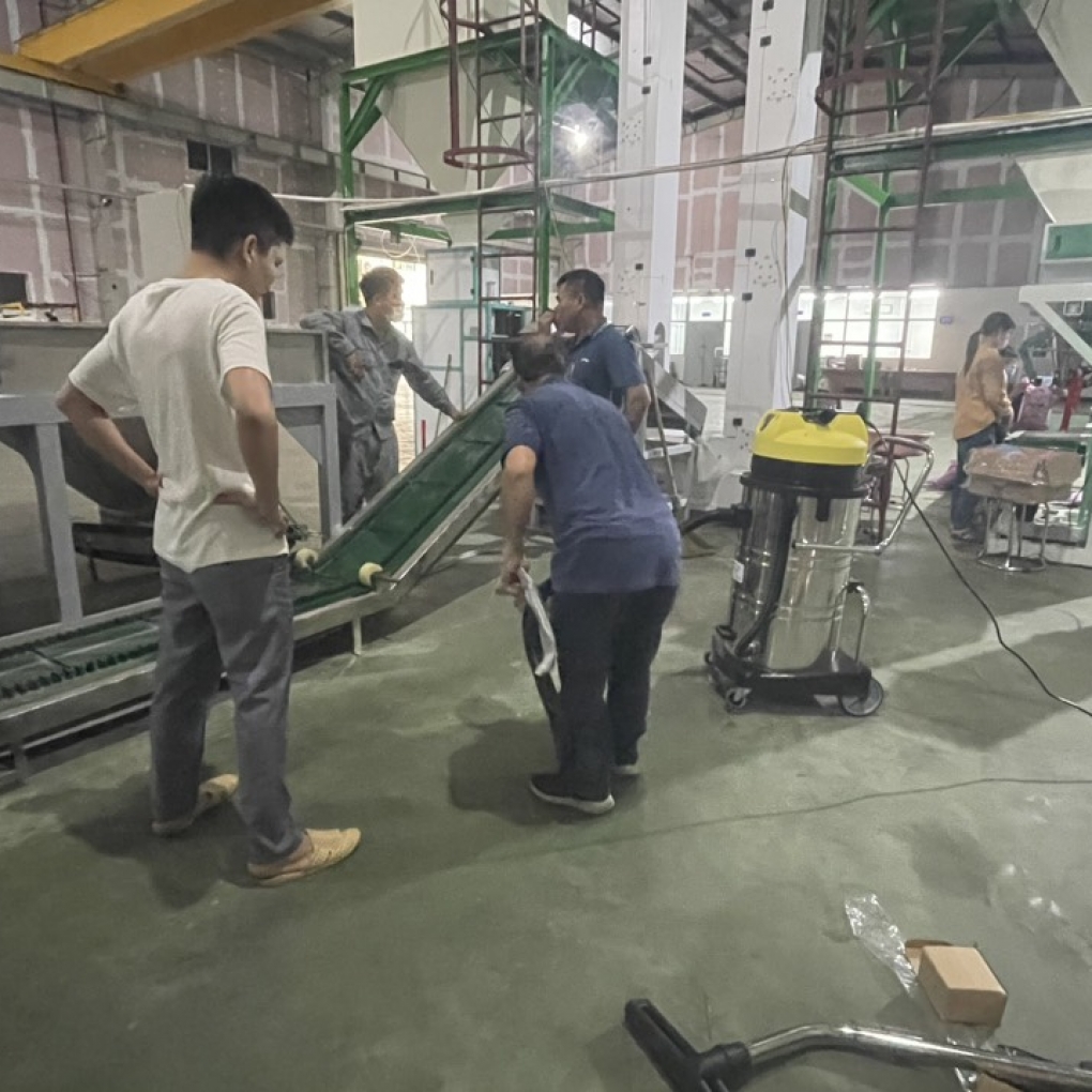 Máy Hút Bụi Nước Công Nghiệp và Nhà Xưởng 90 Lít (4500W) Model: DV3-90JP - [2 Lõi Lọc HEPA]