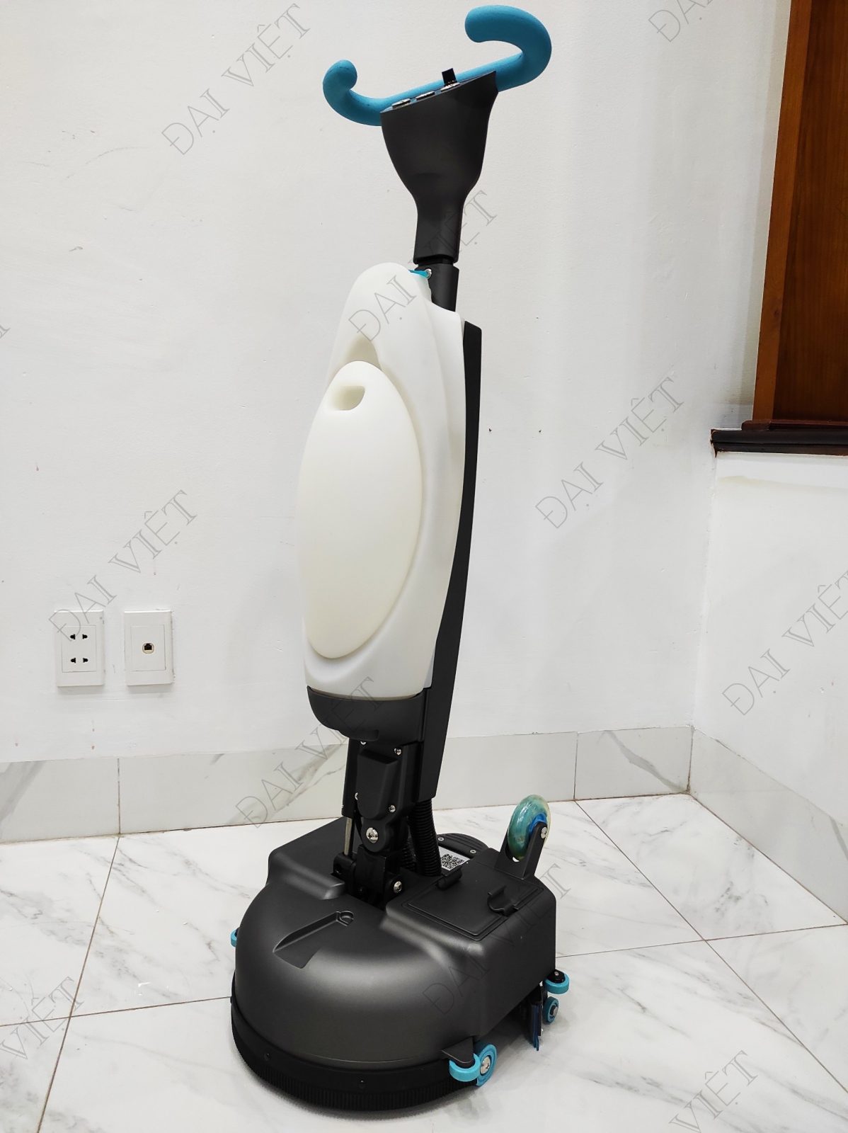 Máy chà sàn liên hợp Mini Gia Đình DV-8DC Chà và Hút Khô - New 2022 ( Dùng Pin)