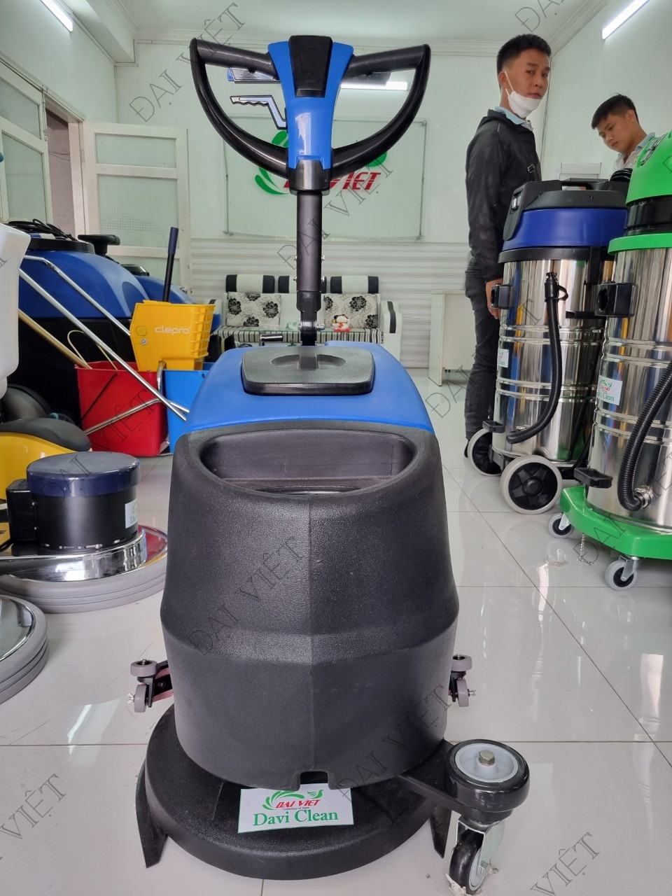 Máy chà sàn liên hợp công nghiệp DV30DC (Dùng Pin)